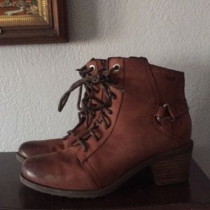 Teva Foxy Lace Up Waterproof Boots